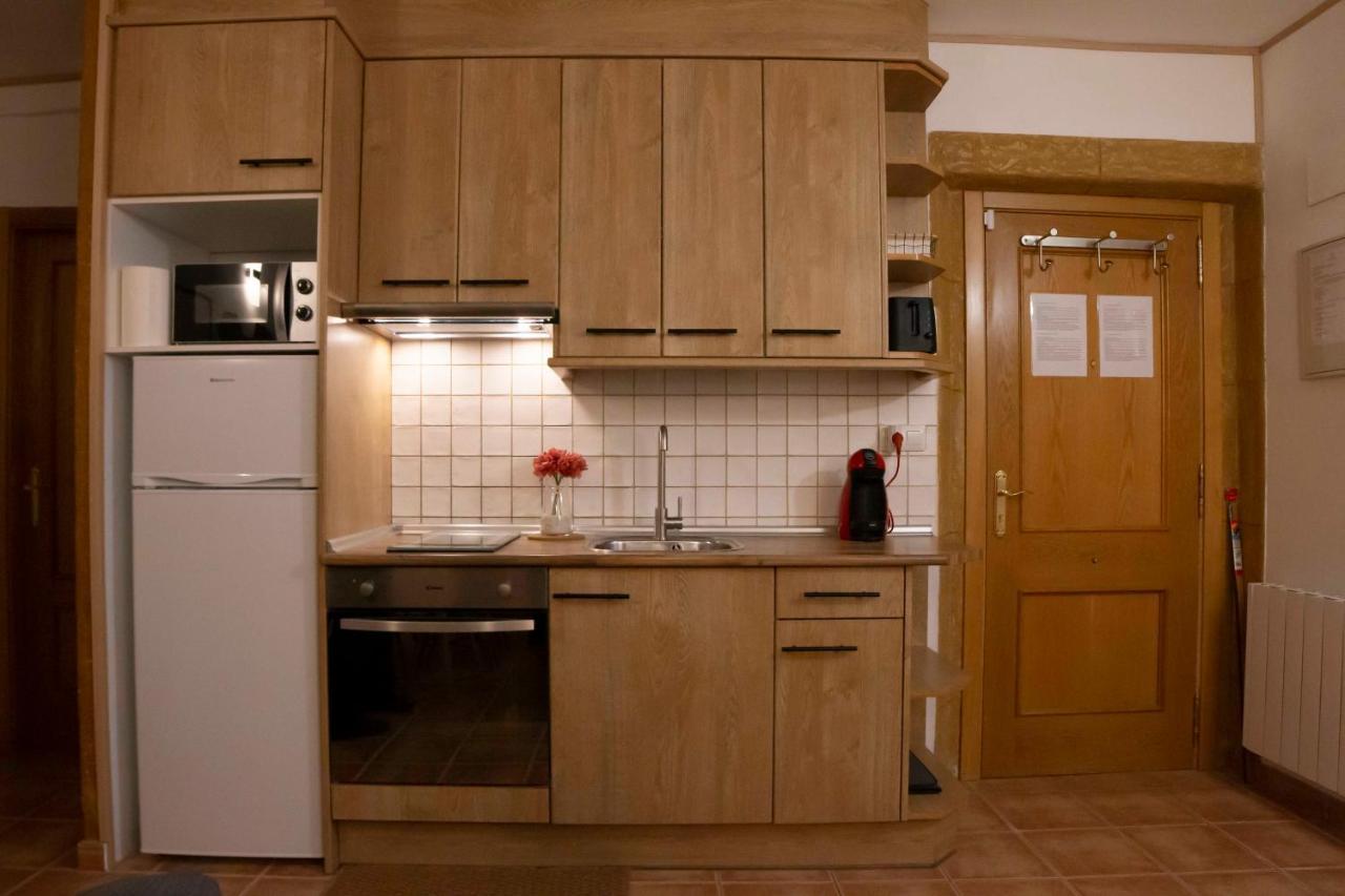 Apartamentos Erlueta Калатаюд Экстерьер фото
