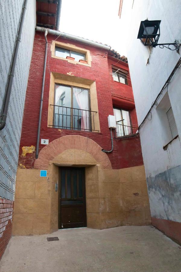 Apartamentos Erlueta Калатаюд Экстерьер фото